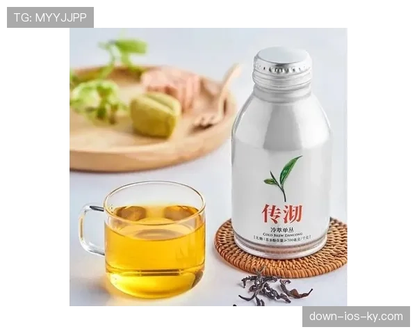 覃海洋家的冰箱里塞满蛋白粉,连饮料都喝无糖的 覃海洋家的冰箱里塞满蛋白粉,连饮料都喝无糖的